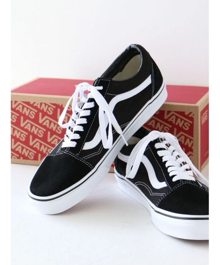 VANS OLD SKOOL-BLACK